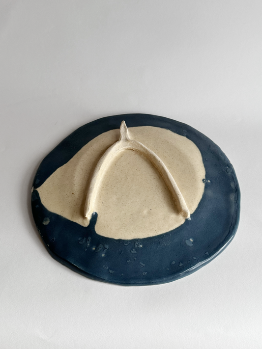 Wishbone Plate